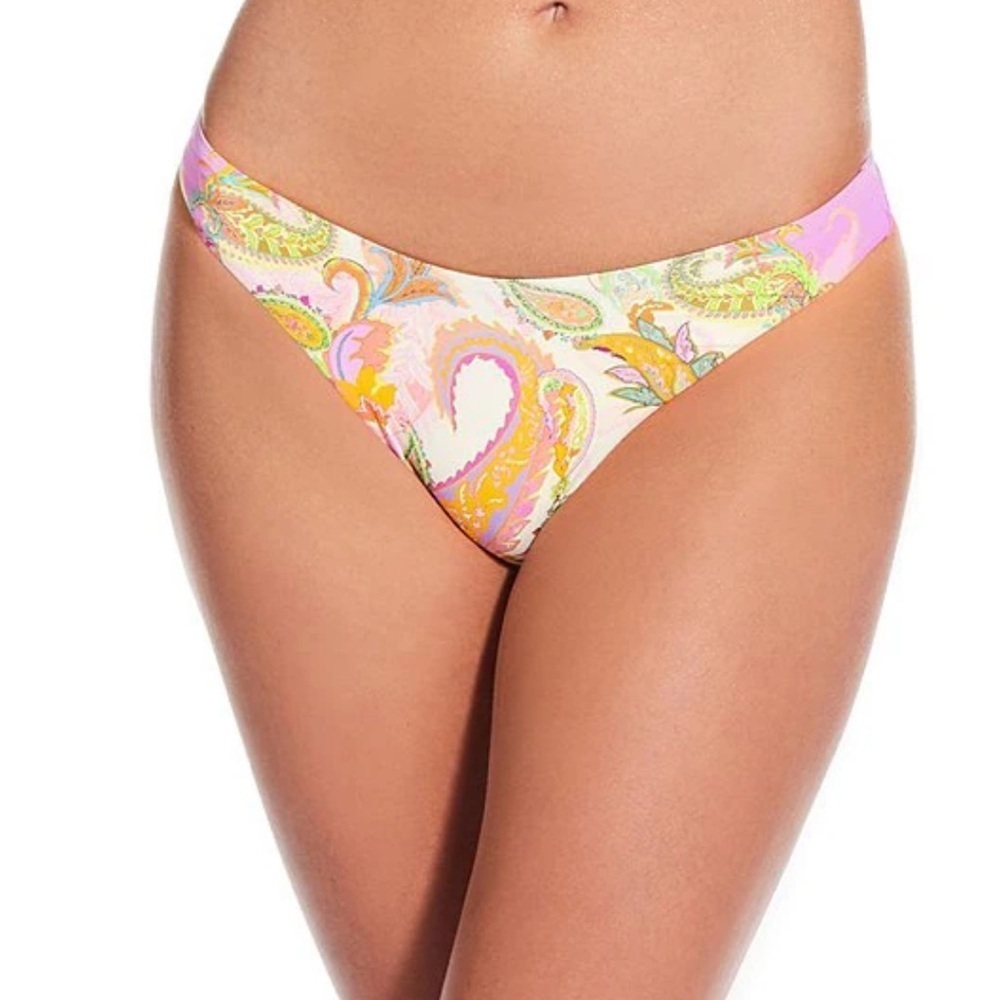 NWT Gianni Bini
Paisley Retro Hipster Swim Bottom in Multi